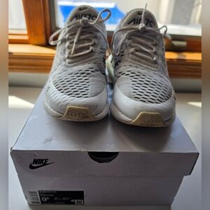 Nike Air Max 270 White/Black-White Women's 9.5